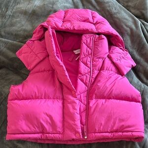 Lululemon cropped puffer vest bright pink